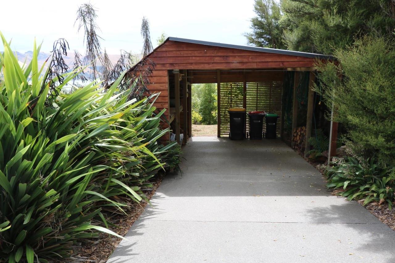 Church Bay Cabin: Sunny, Great Views Apartamento Lyttelton Exterior foto